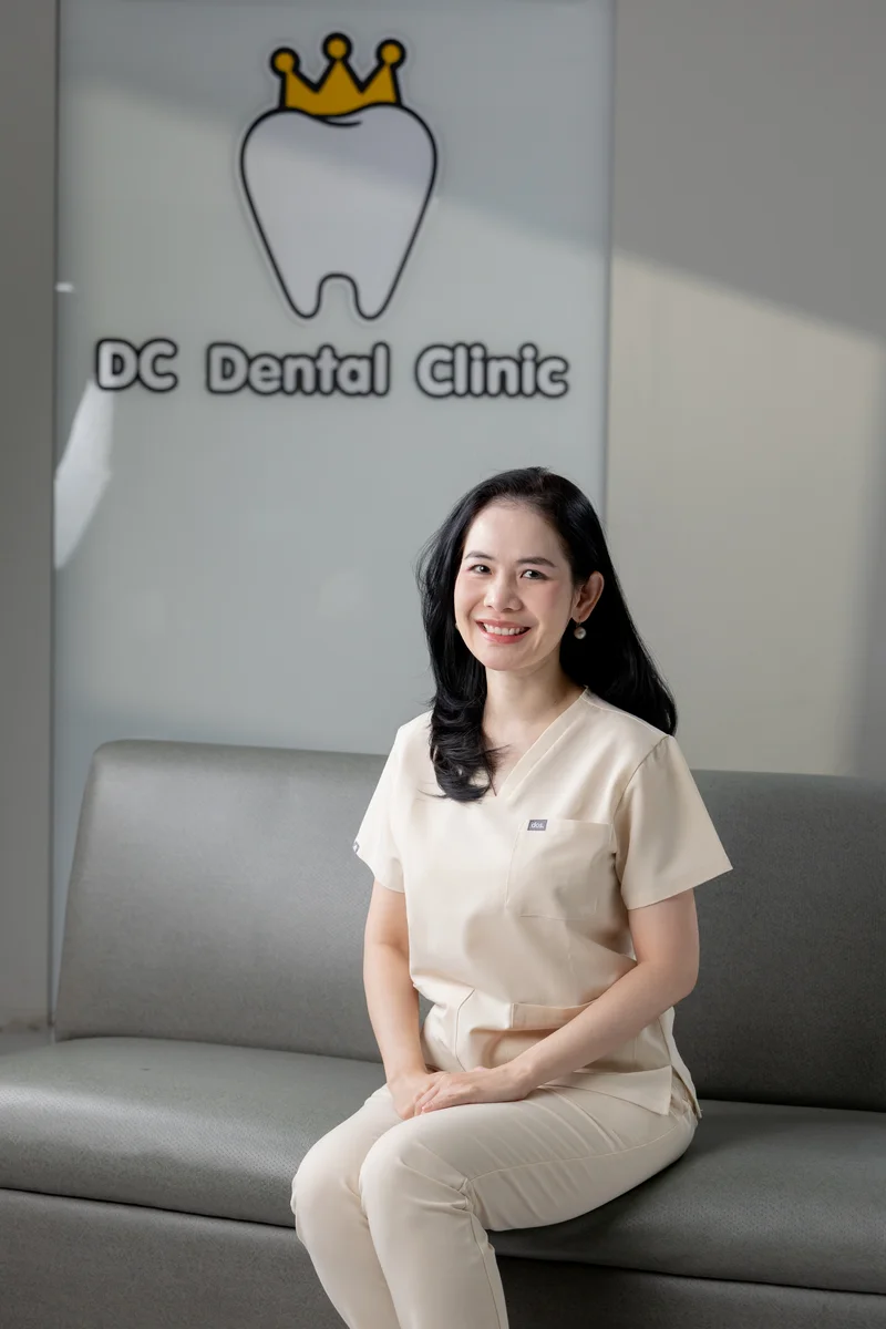ทพญ. รัตน์ DC Dental Clinic